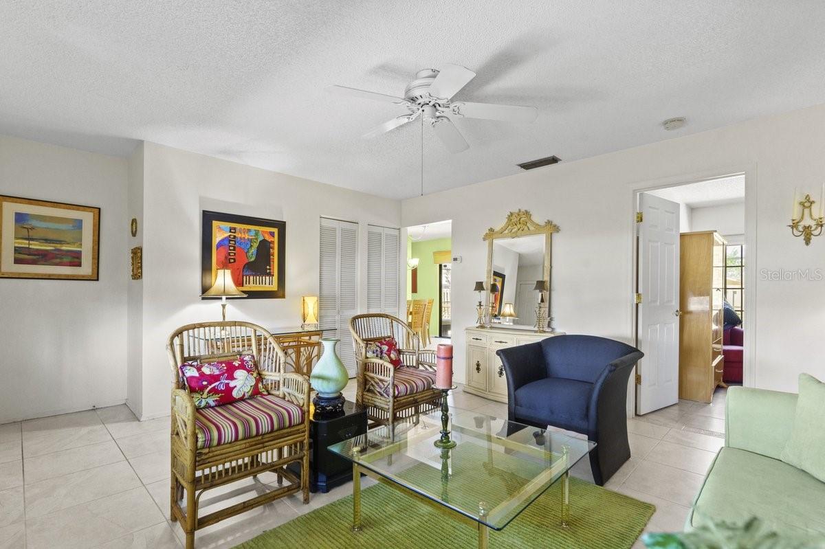 Image 11 of 27 For 888 Kimball Road