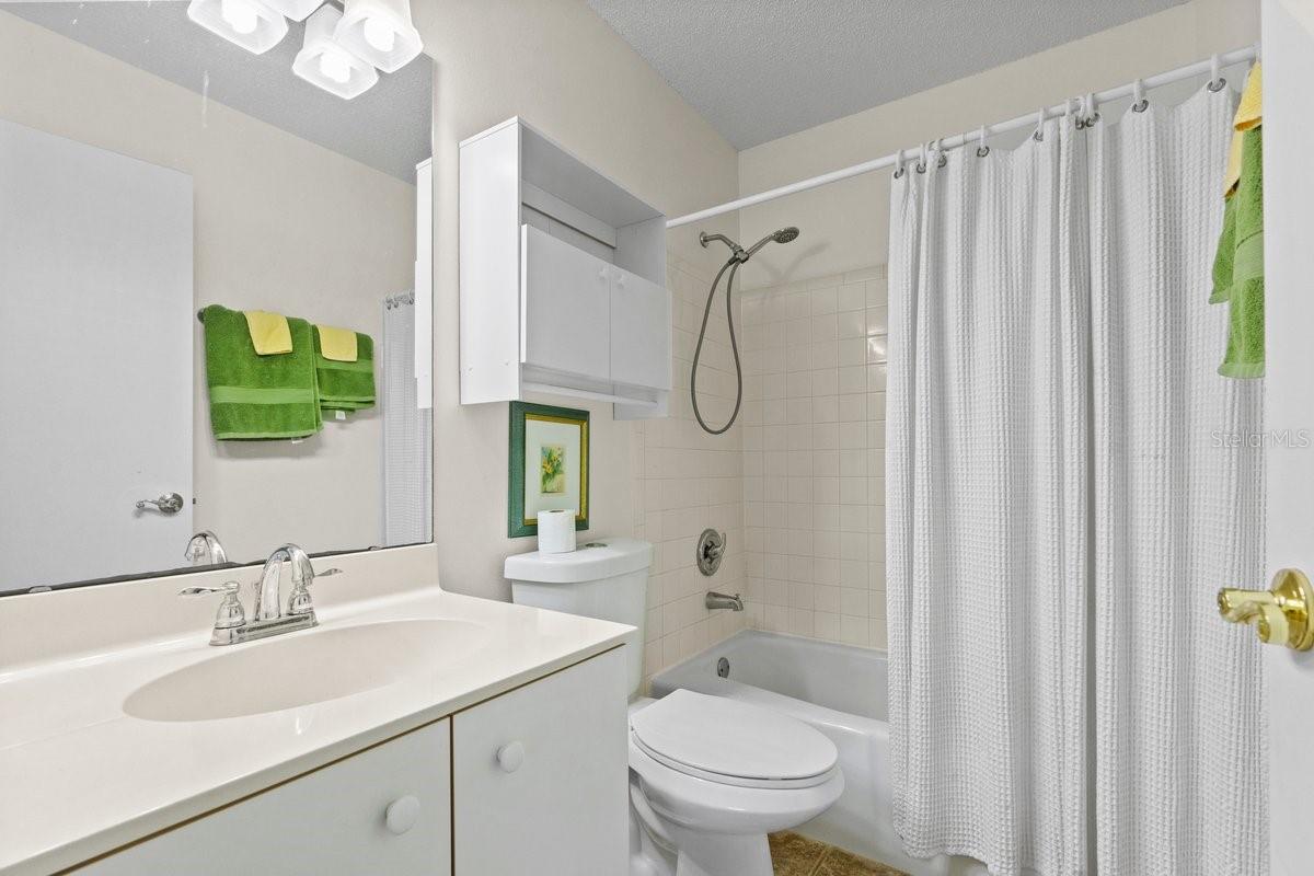 Image 17 of 27 For 888 Kimball Road