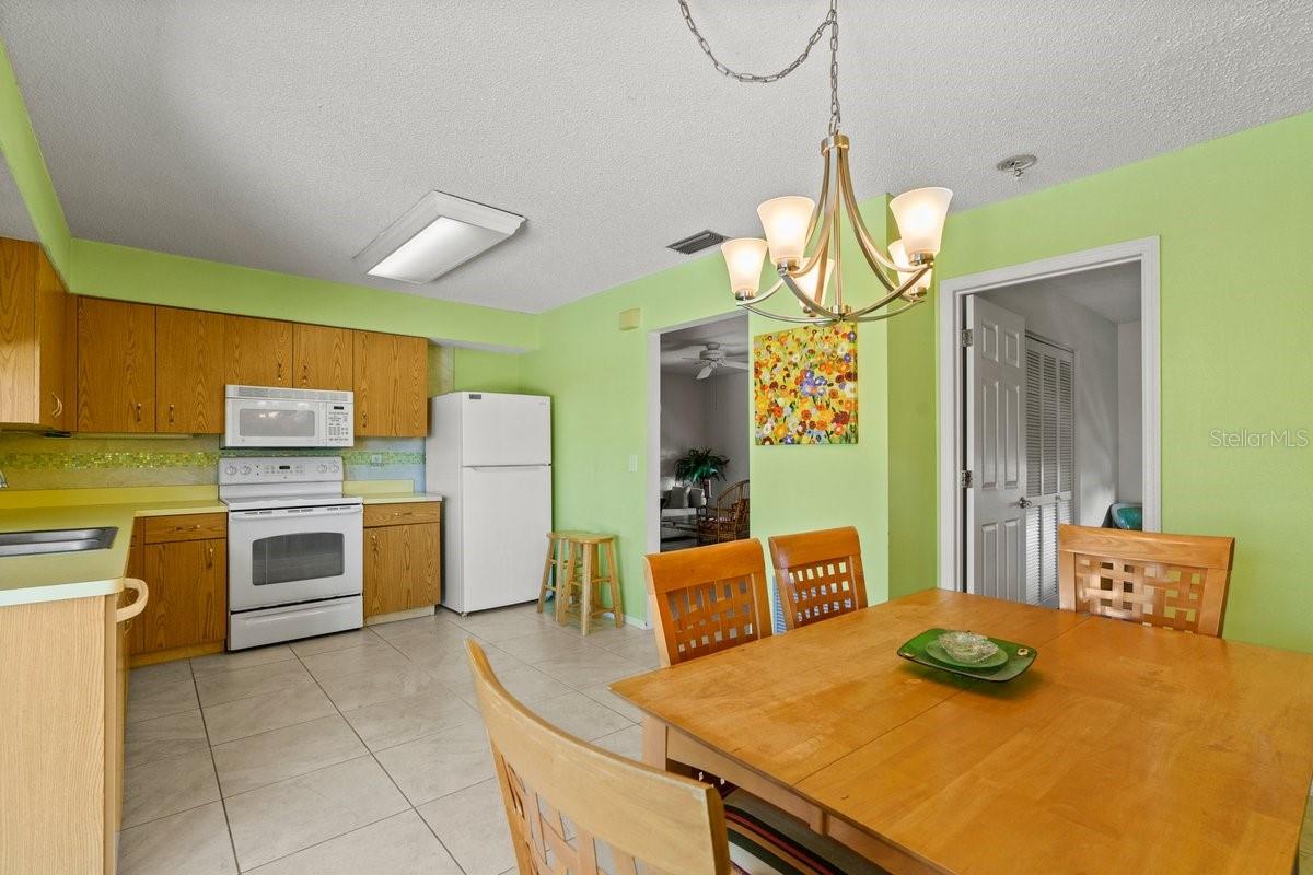 Image 8 of 27 For 888 Kimball Road