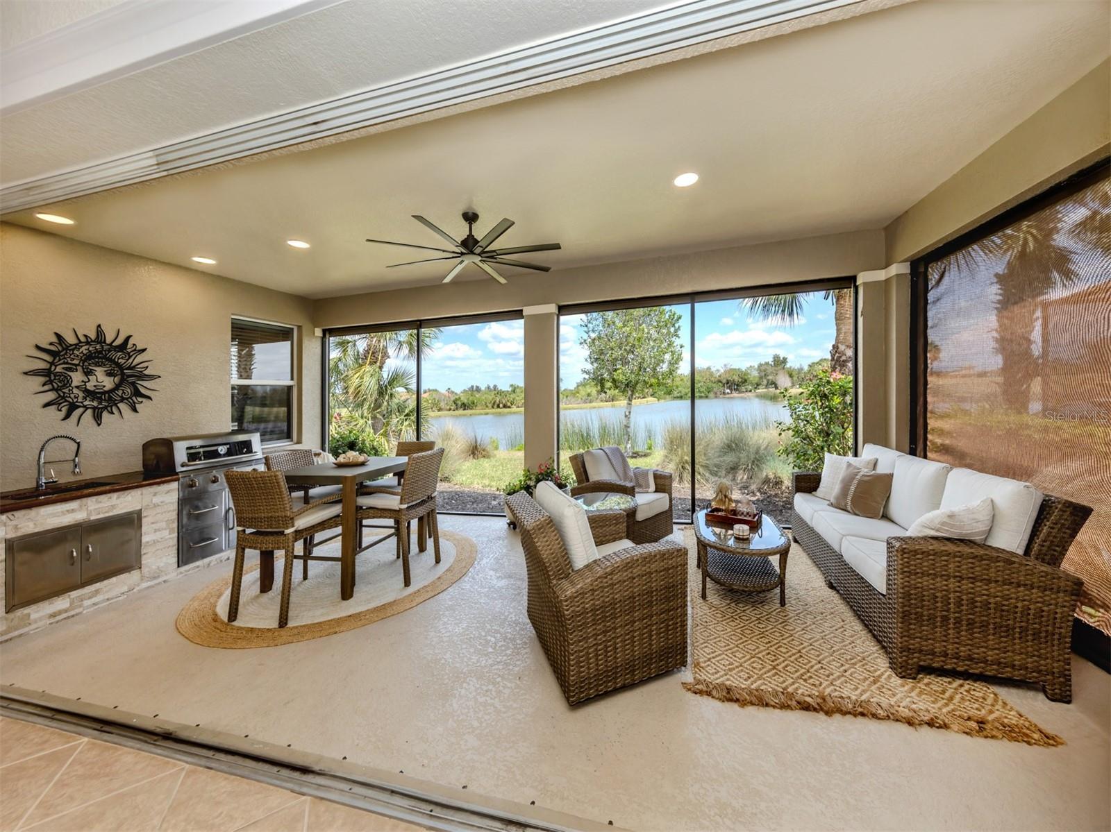 Listing photo id 4 for 177 Treviso Court