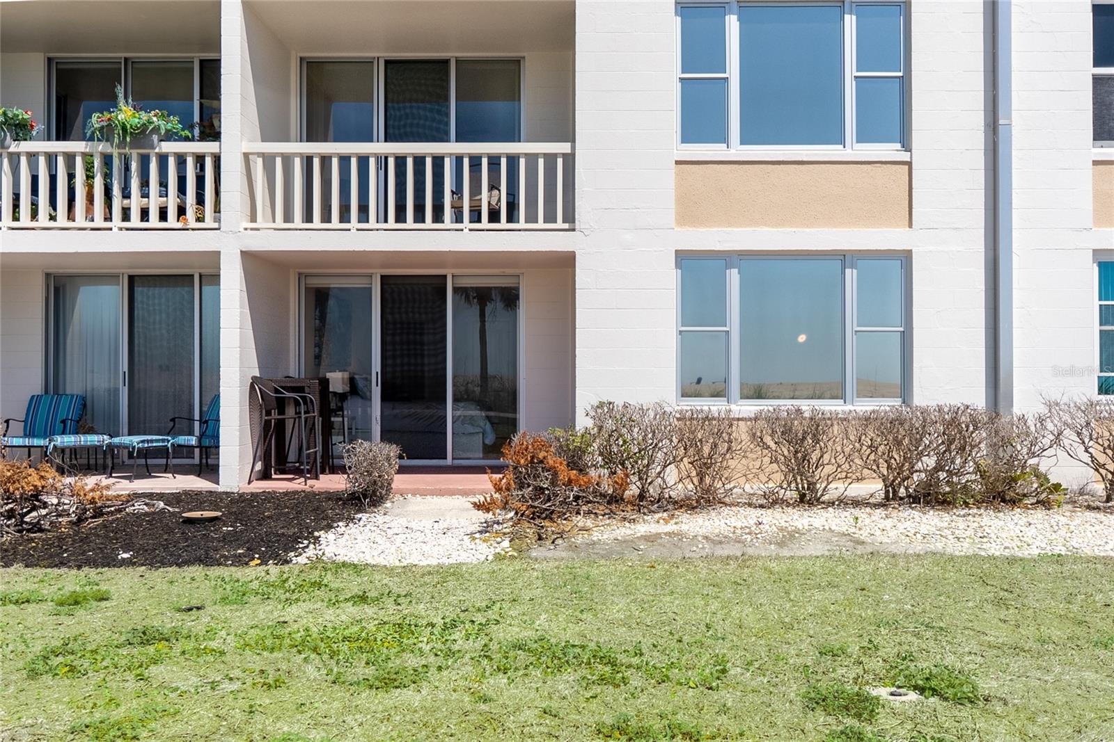 Image 19 of 27 For 1100 Tarpon Center Drive 102b