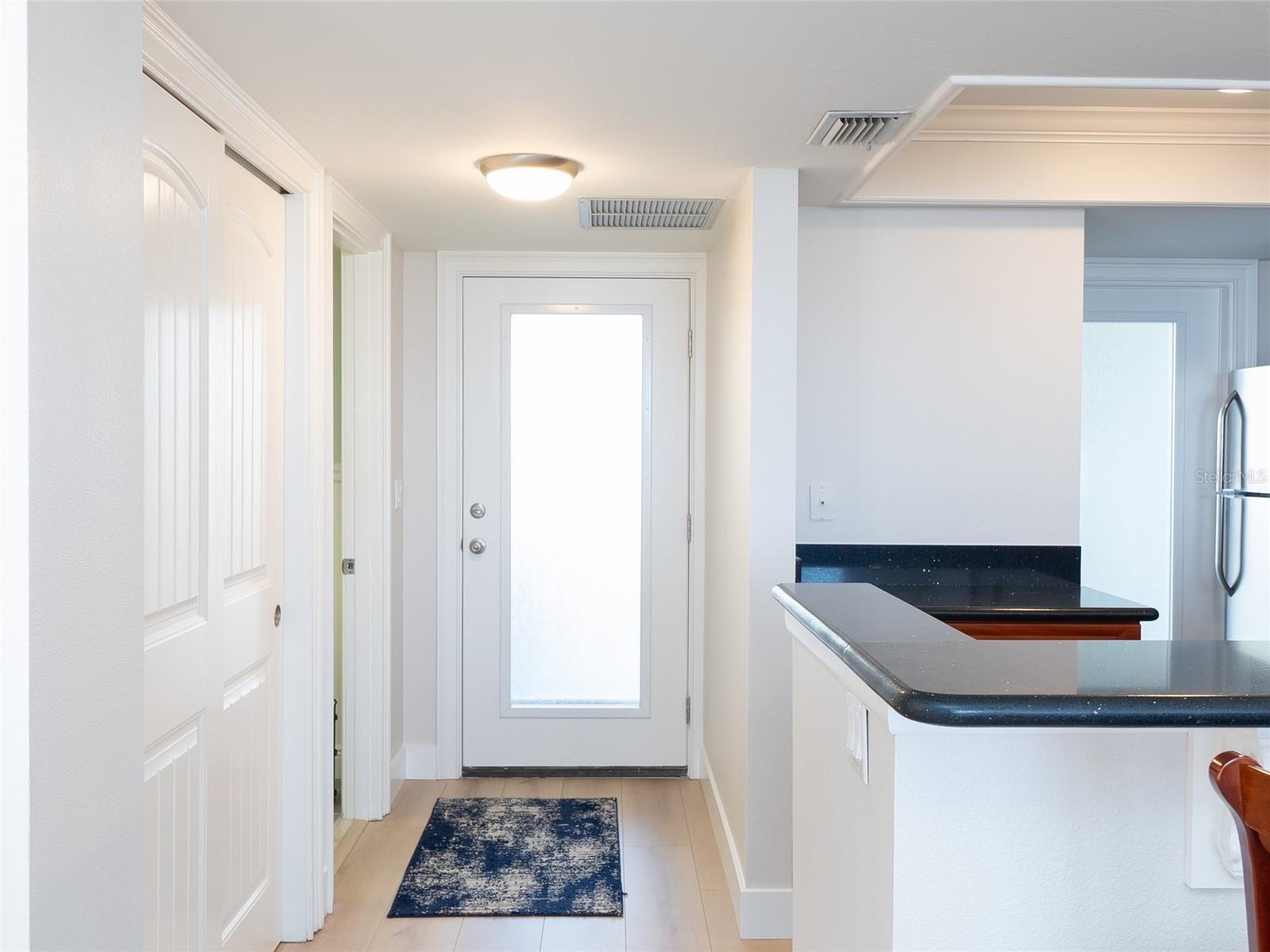 Image 2 of 27 For 1100 Tarpon Center Drive 102b