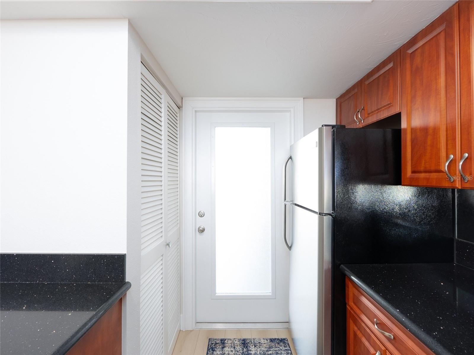 Image 3 of 27 For 1100 Tarpon Center Drive 102b