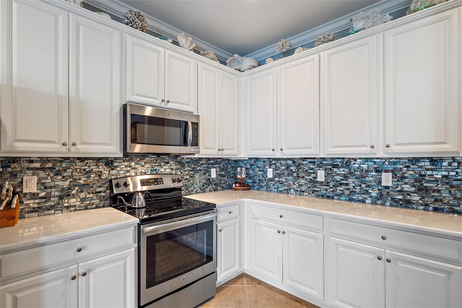Image 20 of 53 For 13215 Amerigo Lane