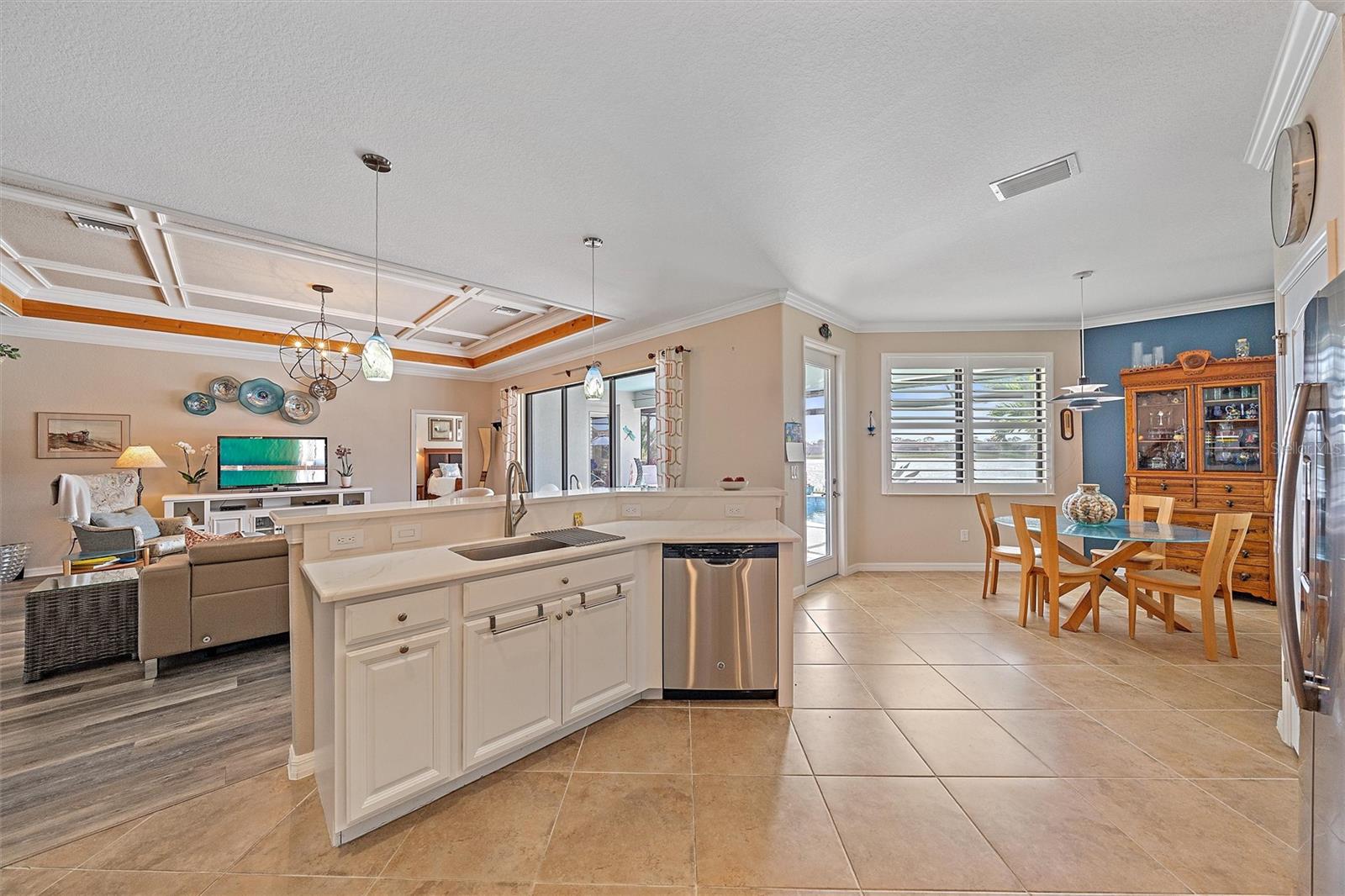 Image 21 of 53 For 13215 Amerigo Lane