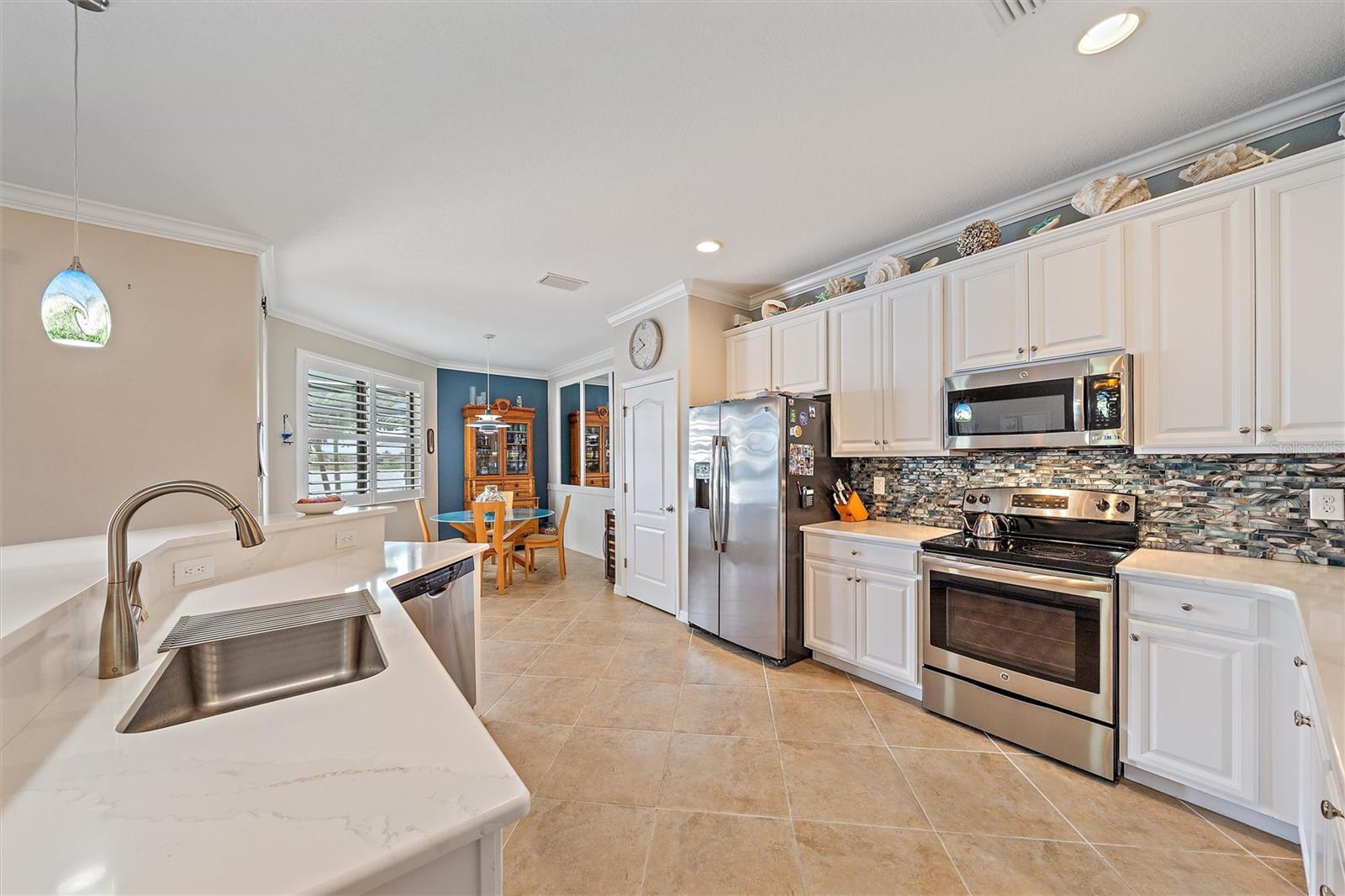 Image 8 of 53 For 13215 Amerigo Lane