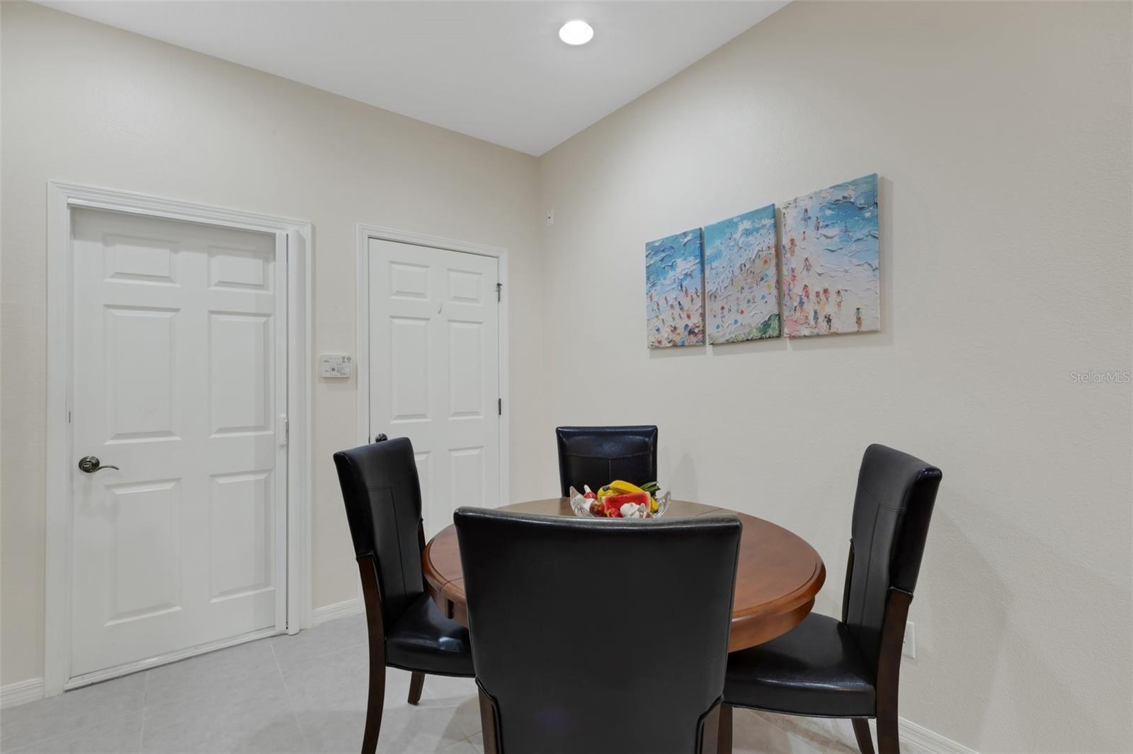 Image 14 of 79 For 11007 Batello Drive