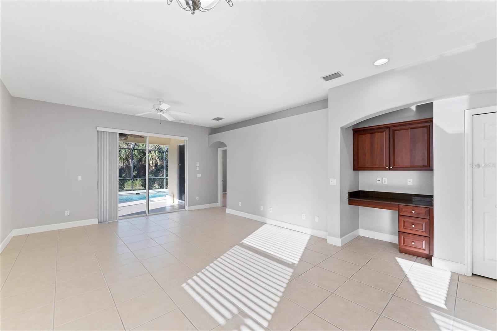 Image 14 of 58 For 2094 Mesic Hammock Way