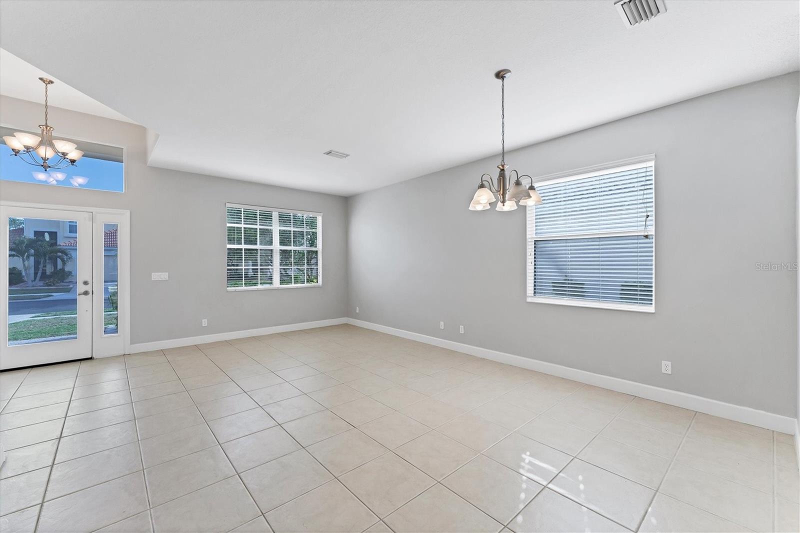 Image 4 of 58 For 2094 Mesic Hammock Way