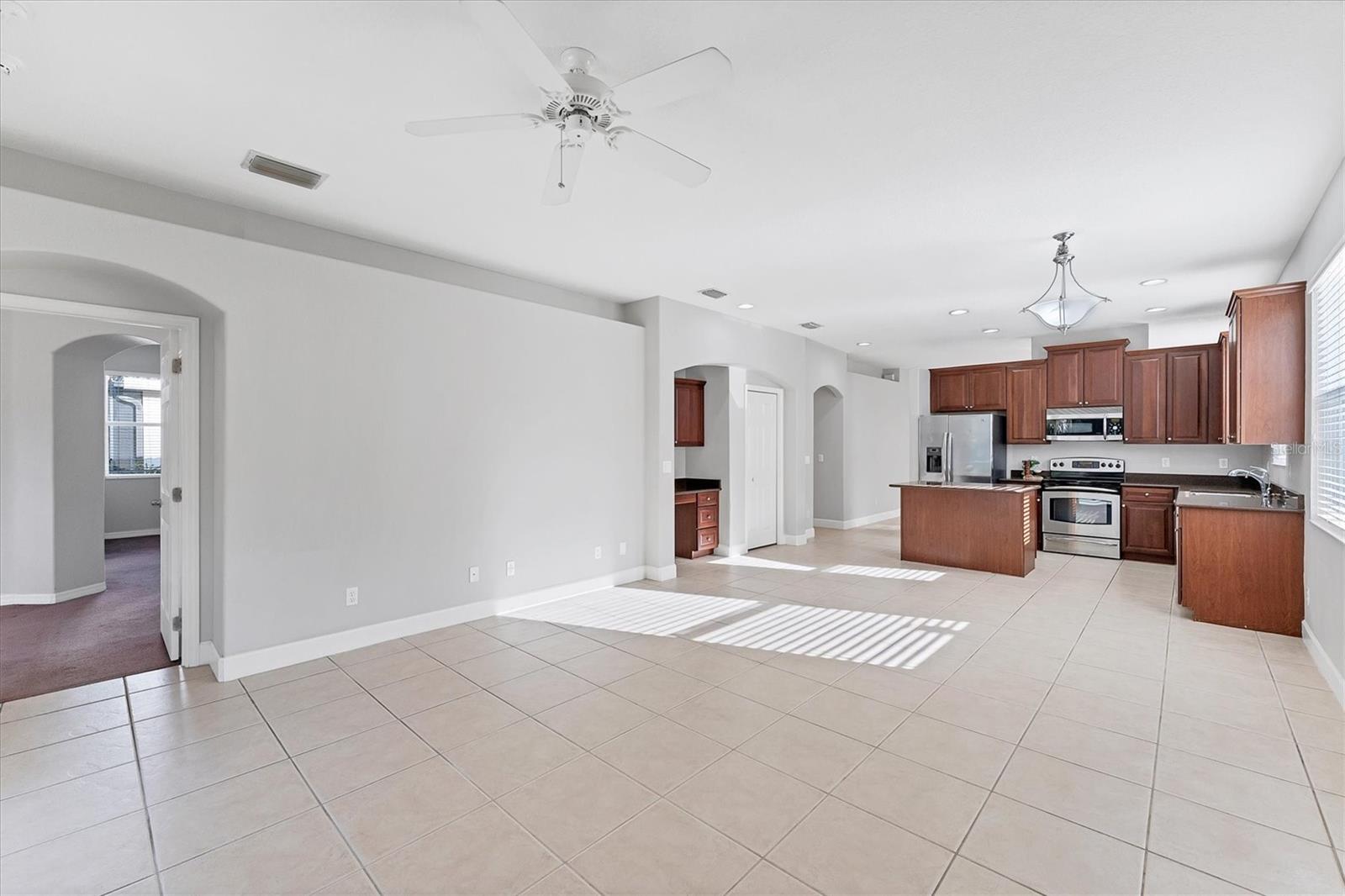 Image 5 of 58 For 2094 Mesic Hammock Way
