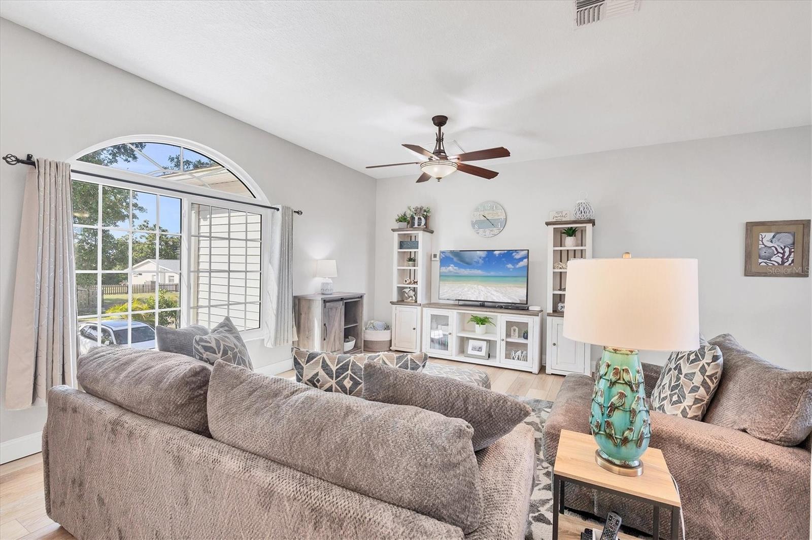 Image 16 of 43 For 1500 Lemon Bay Drive
