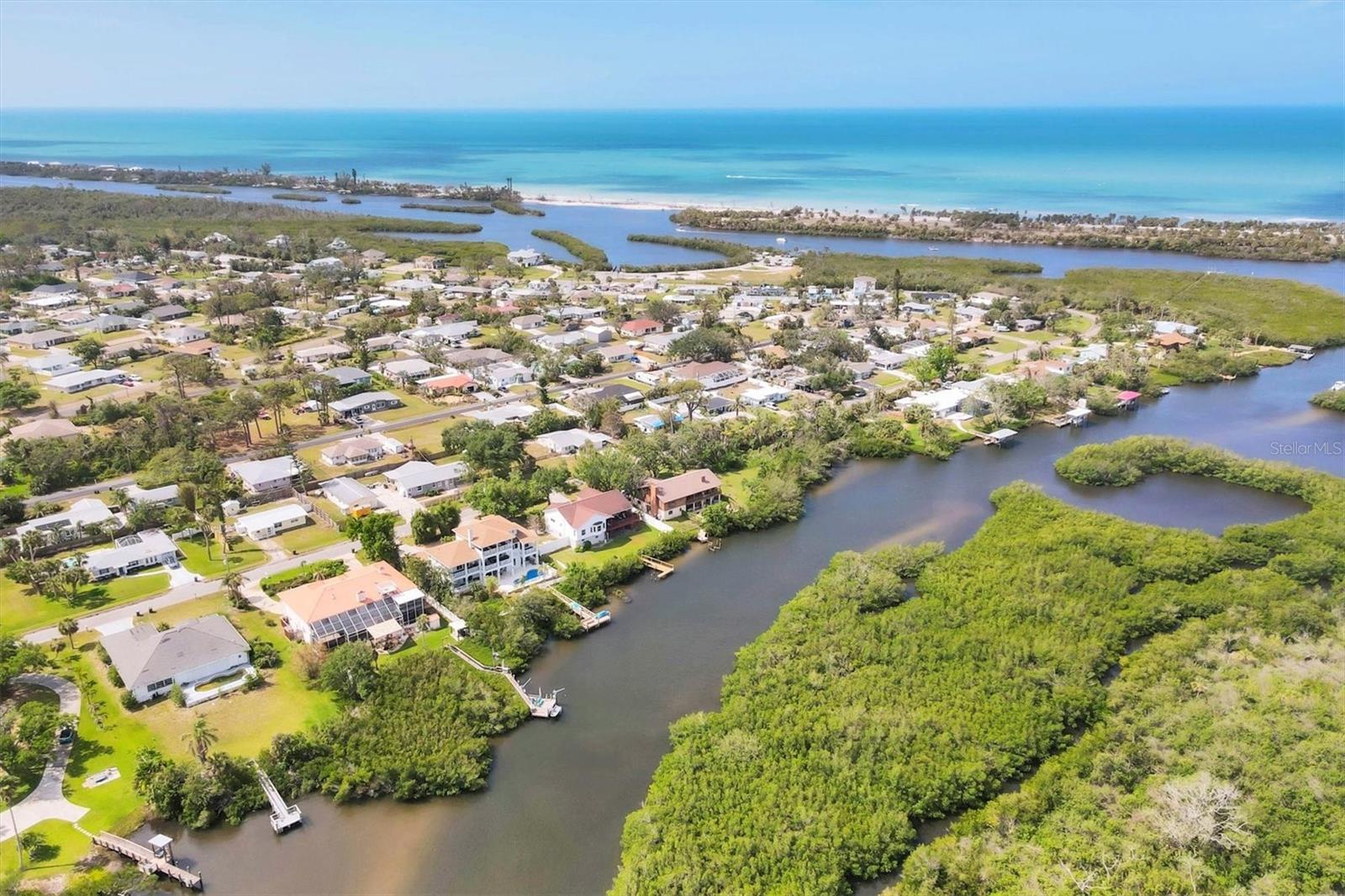 Image 34 of 43 For 1500 Lemon Bay Drive