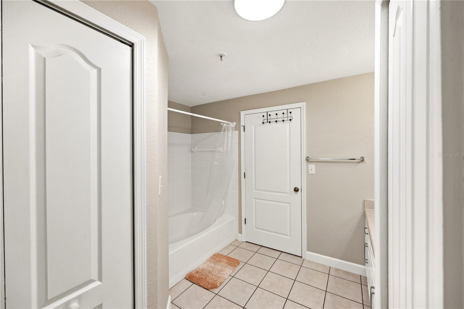 Image 18 of 46 For 4110 Central Sarasota Parkway 127