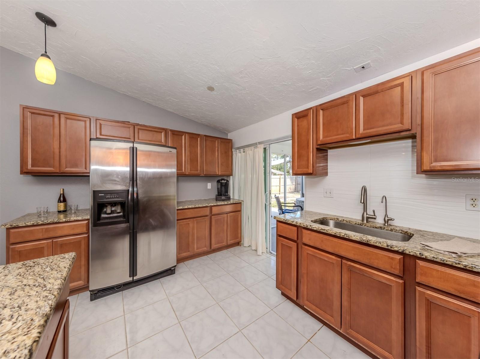 Image 11 of 41 For 8132 Coco Solo Avenue