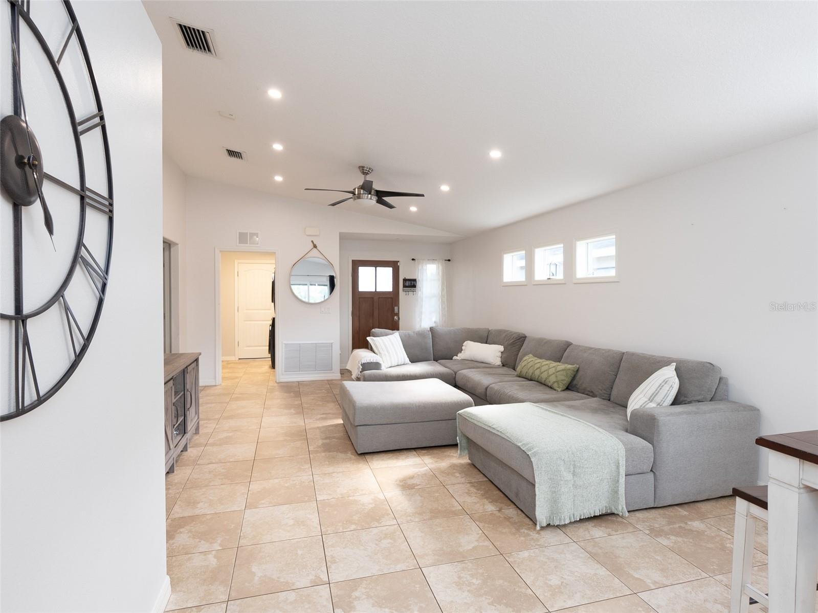 Image 10 of 32 For 4835 San Ortebello Drive