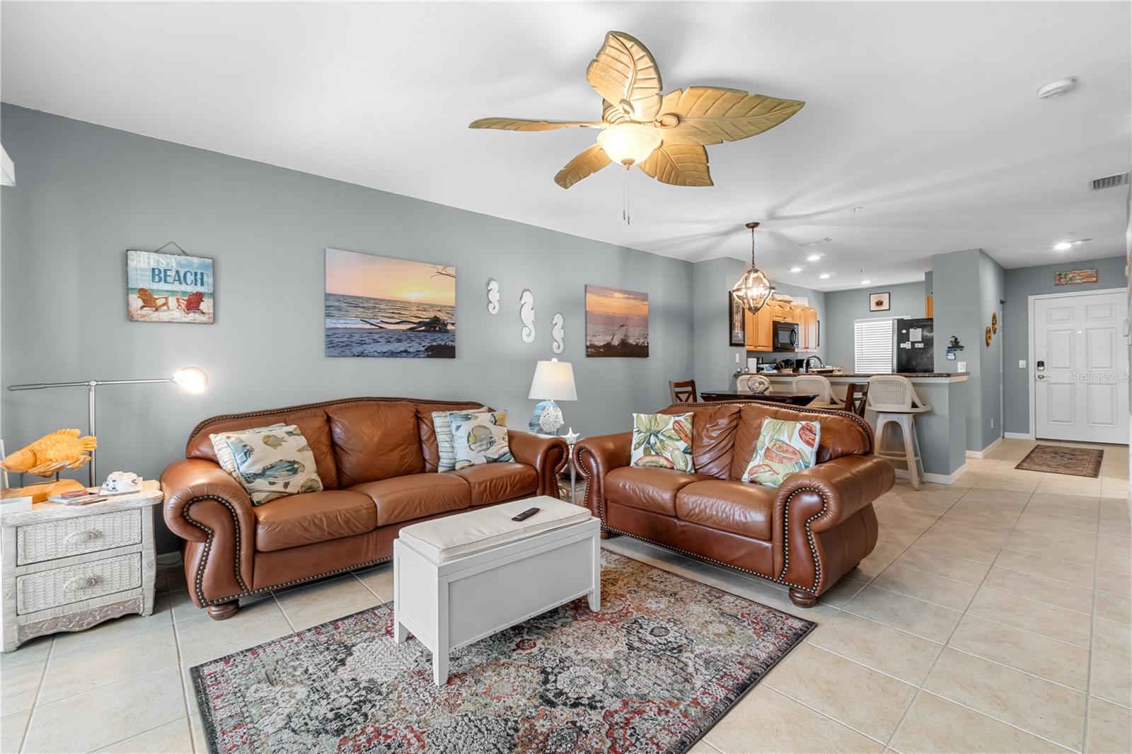 Image 14 of 44 For 8405 Placida Road 206
