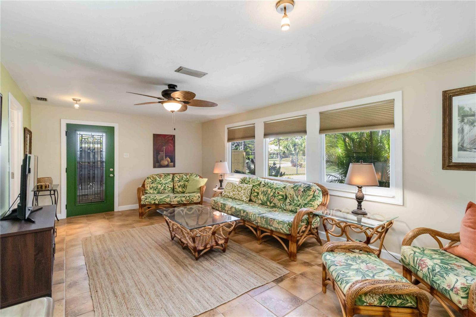 Image 7 of 52 For 5863 Venisota Road