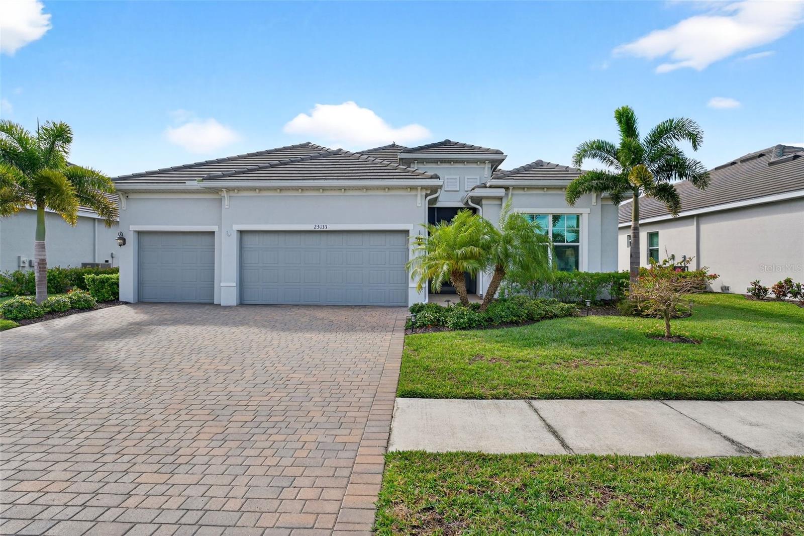 Image 11 of 74 For 25133 Longmeadow Drive