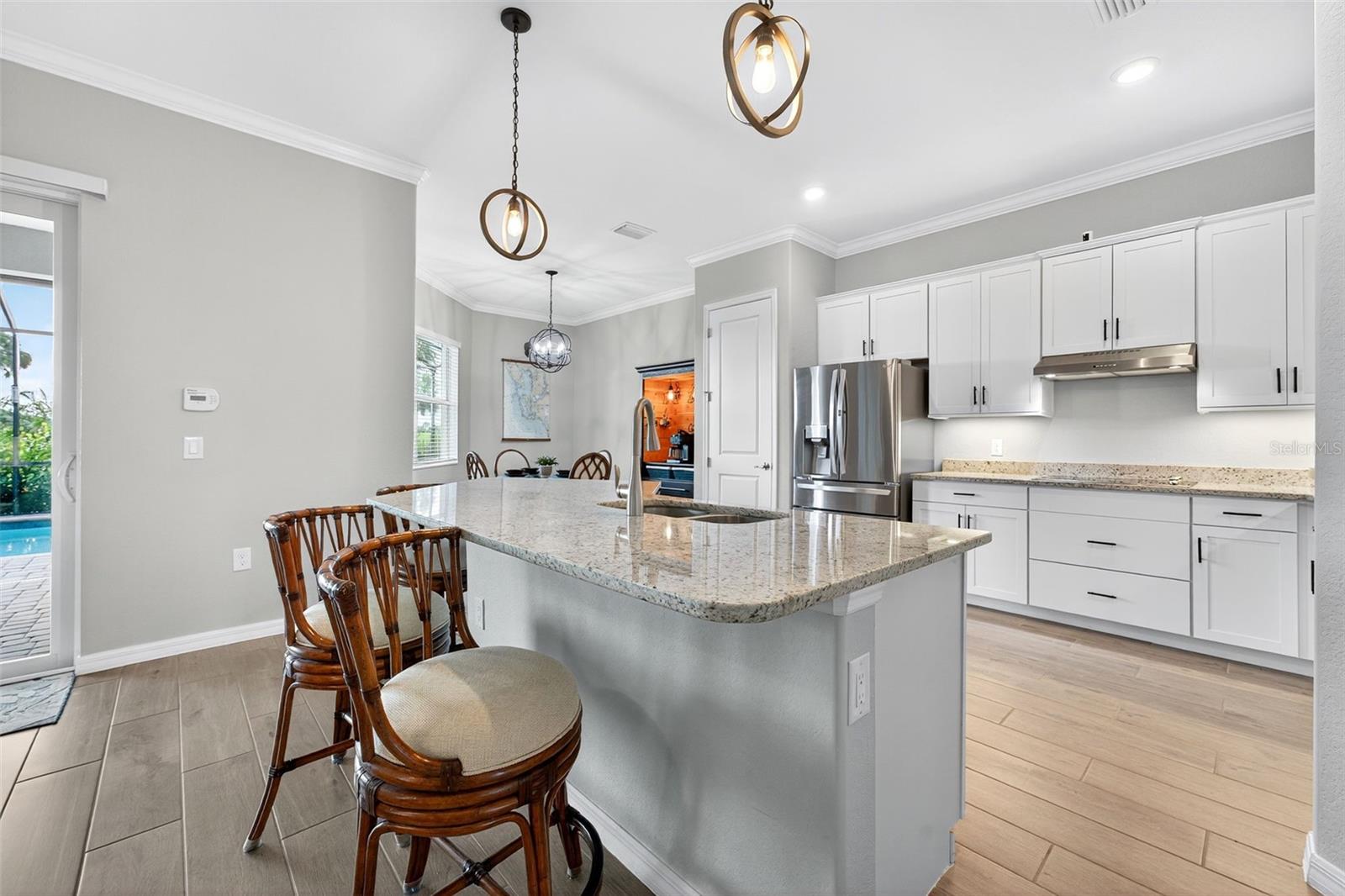 Image 21 of 74 For 25133 Longmeadow Drive
