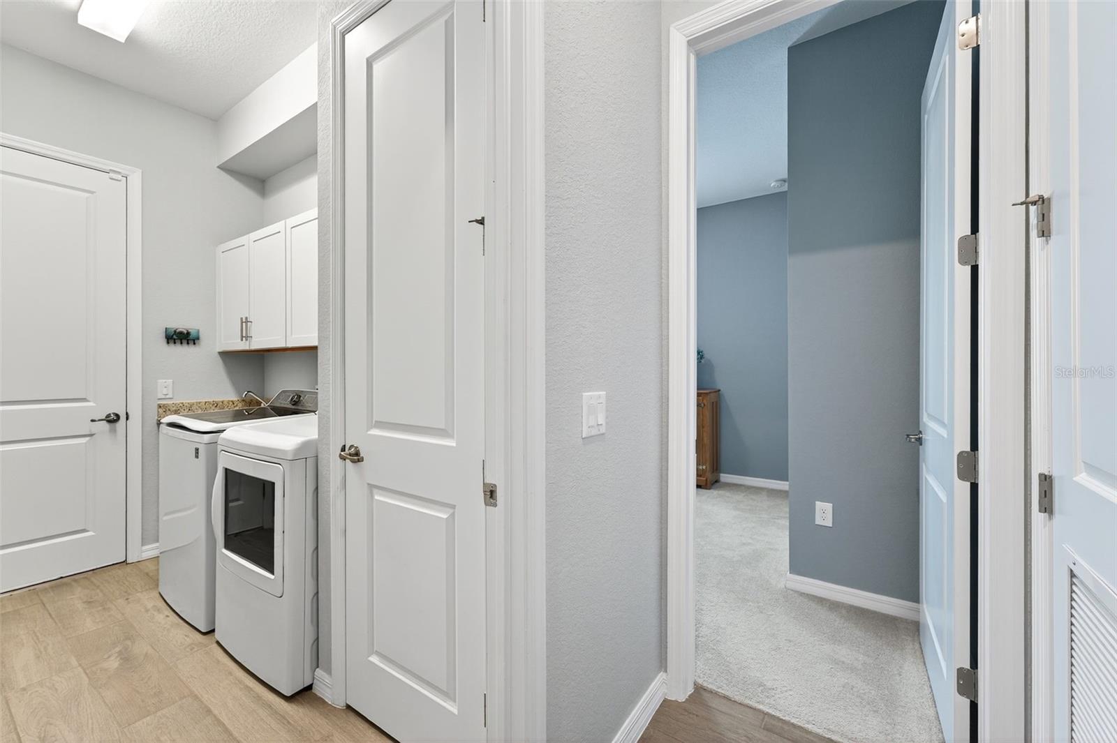 Image 30 of 74 For 25133 Longmeadow Drive
