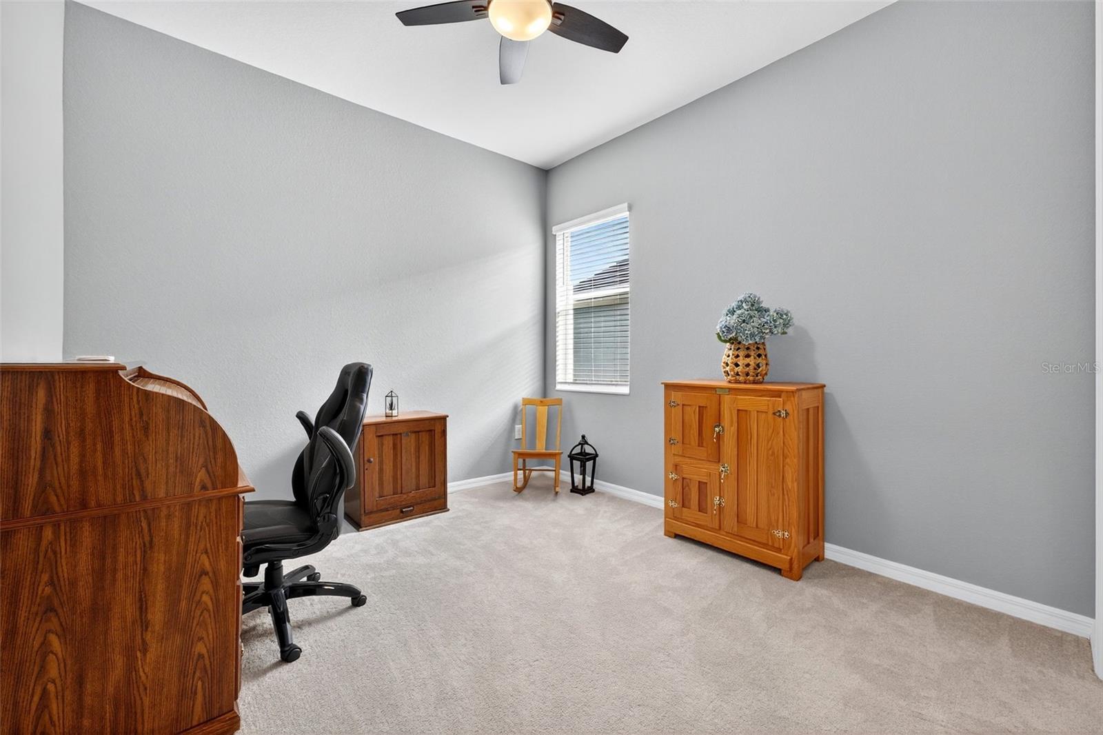 Image 32 of 74 For 25133 Longmeadow Drive