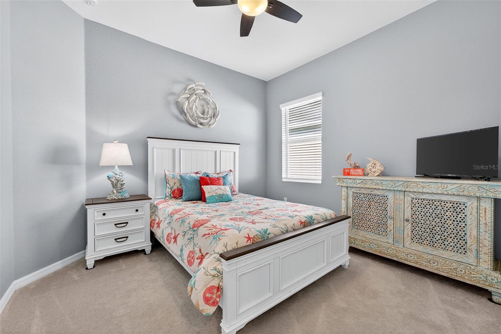Image 36 of 74 For 25133 Longmeadow Drive