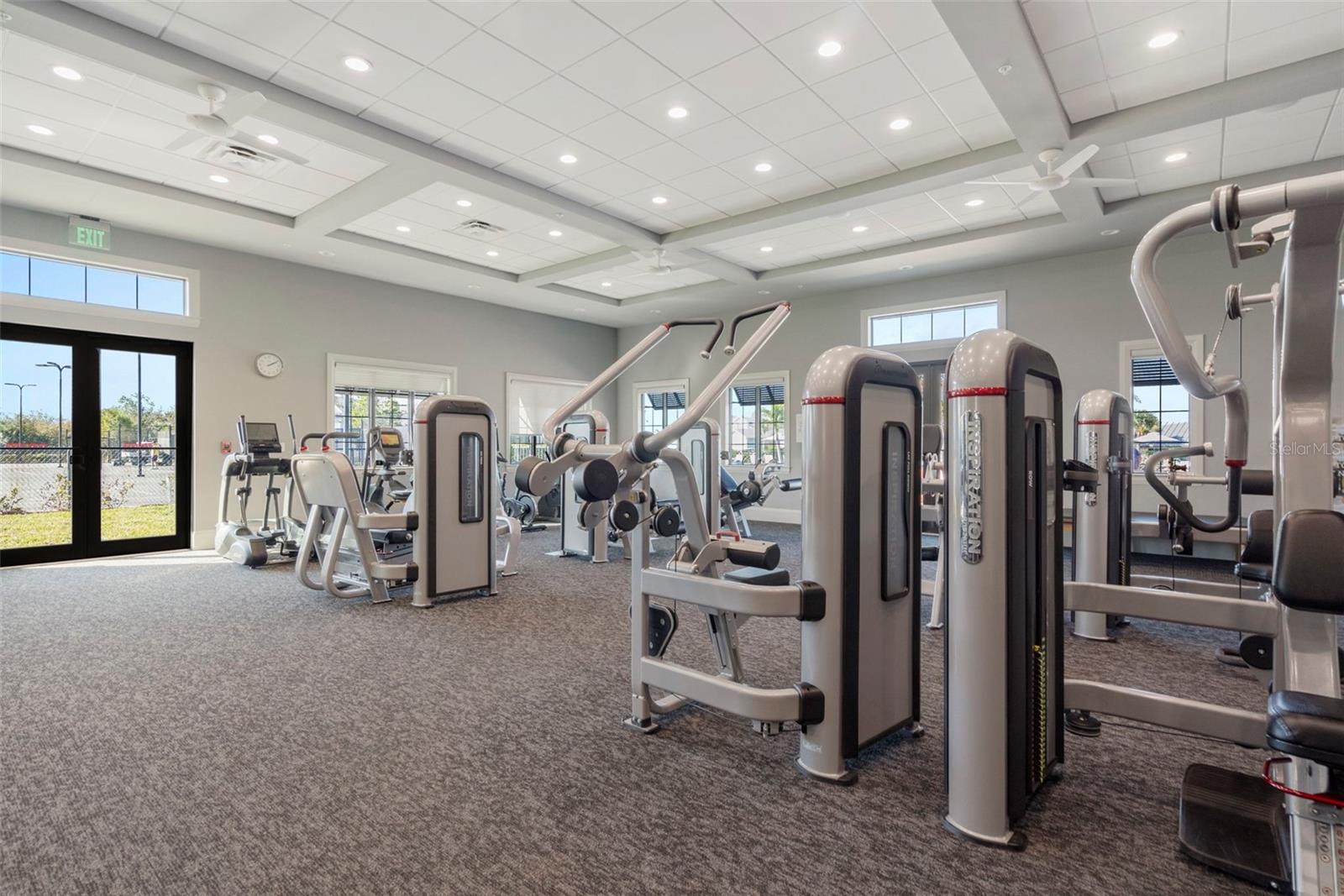 Image 60 of 74 For 25133 Longmeadow Drive