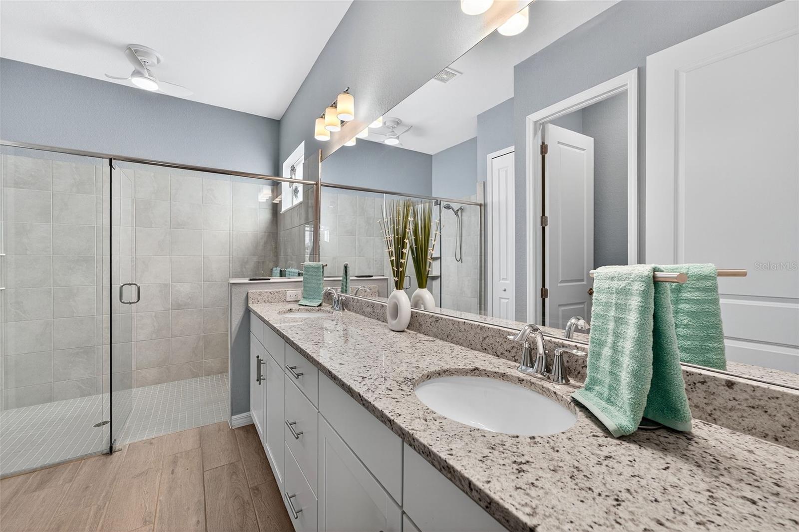 Image 8 of 74 For 25133 Longmeadow Drive