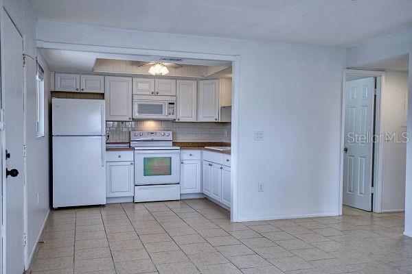 Image 5 of 28 For 320 Base Avenue E 221