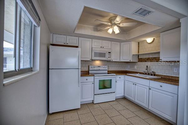 Image 6 of 28 For 320 Base Avenue E 221
