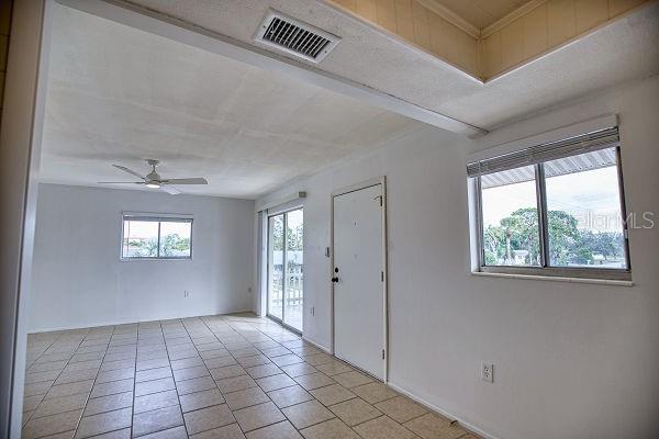 Image 9 of 28 For 320 Base Avenue E 221