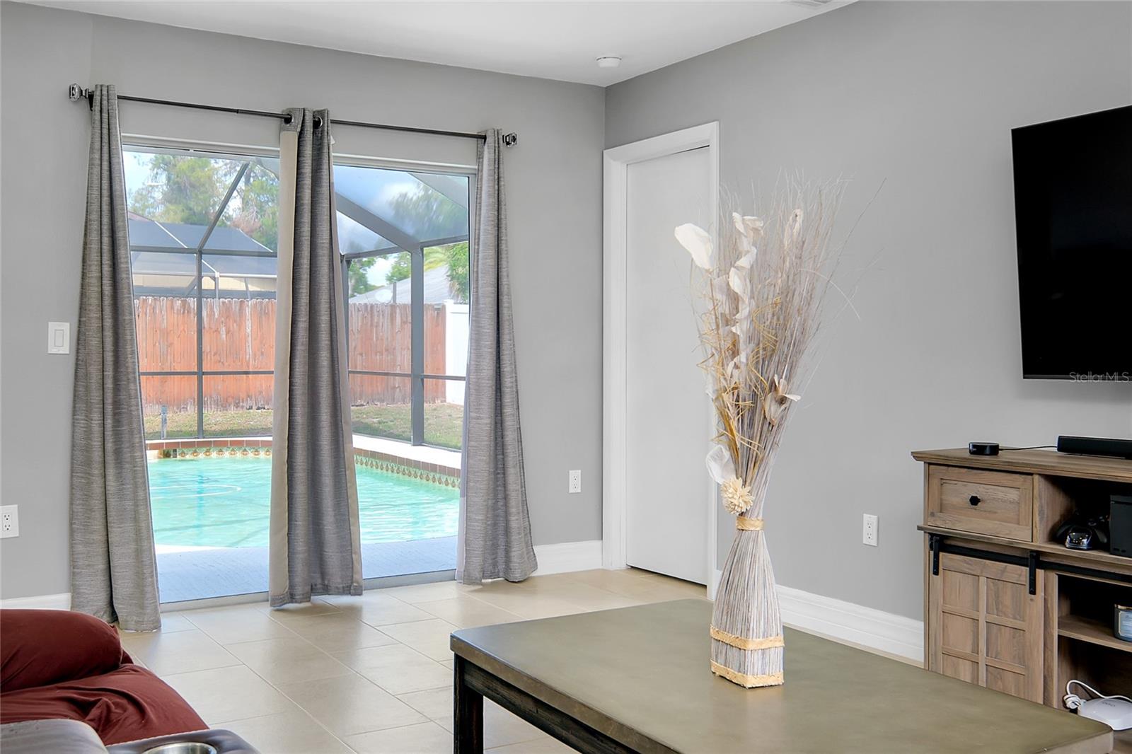 Image 11 of 48 For 4068 Palau Drive