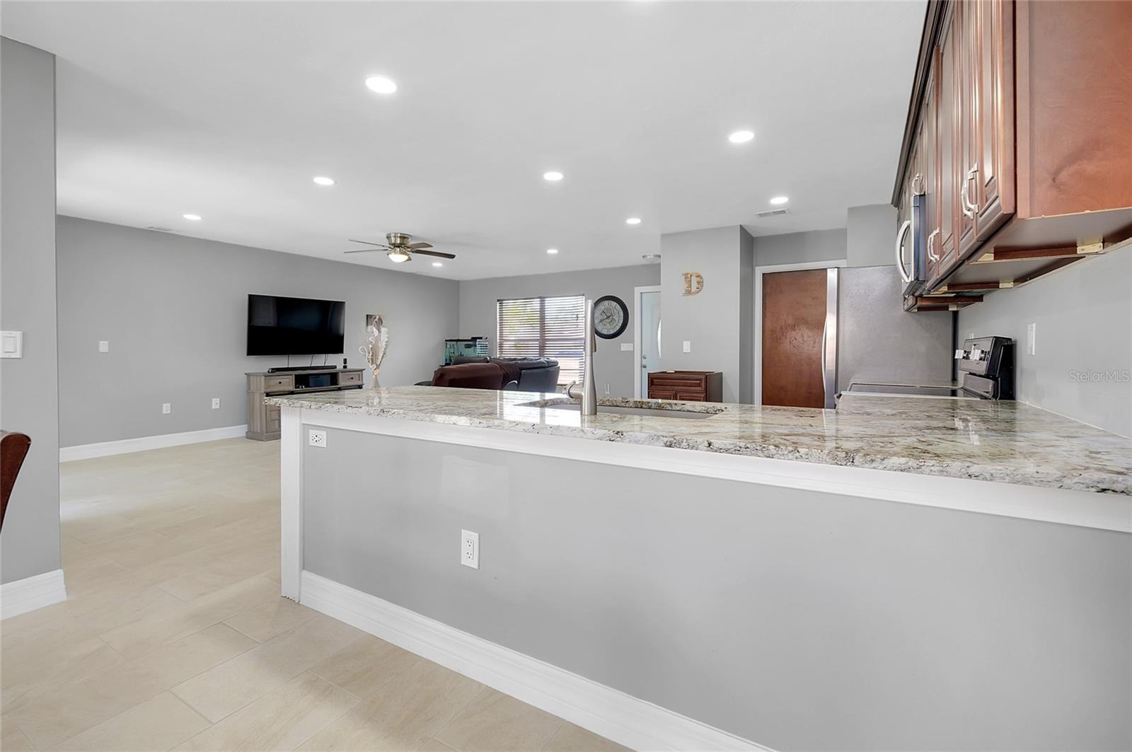 Image 24 of 48 For 4068 Palau Drive