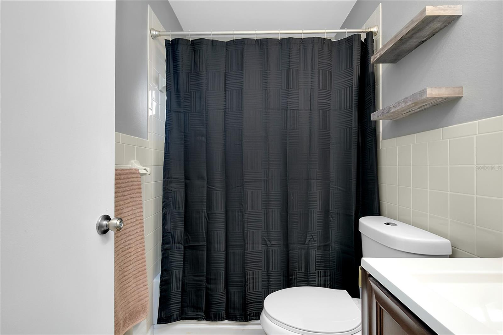 Image 38 of 48 For 4068 Palau Drive