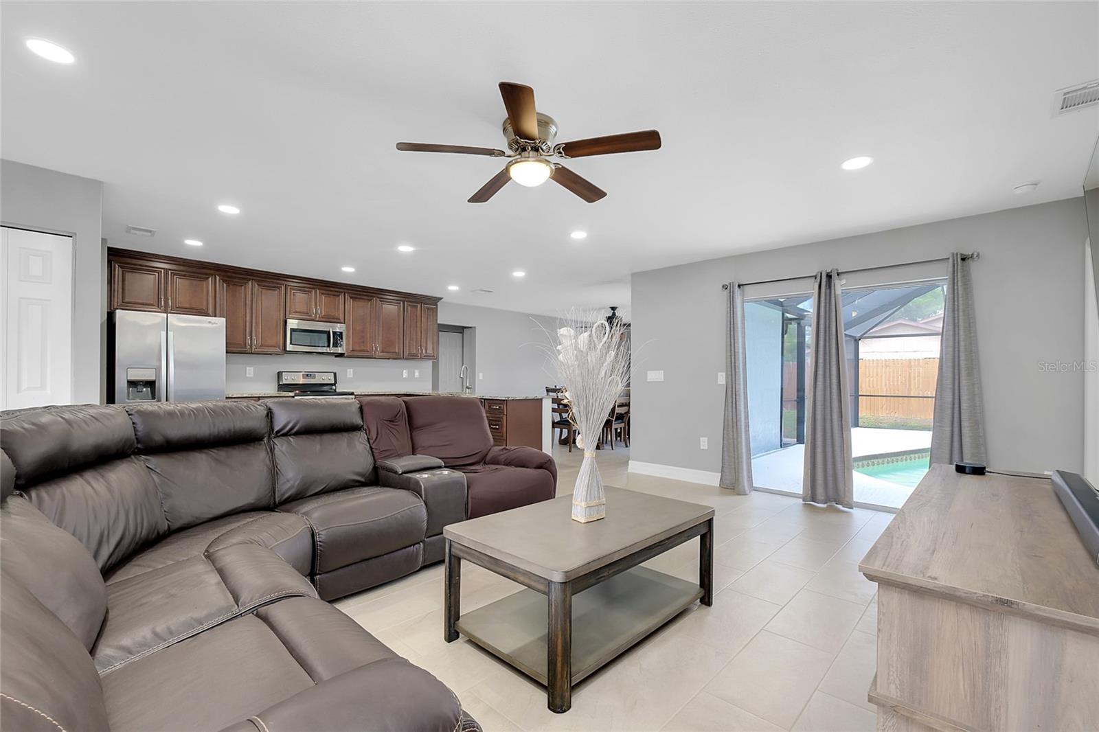 Image 6 of 48 For 4068 Palau Drive