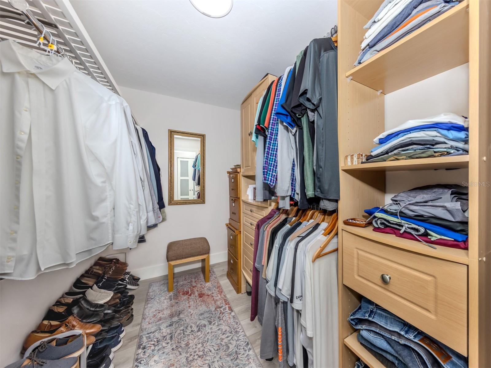 Image 21 of 60 For 616 Gardenia Drive