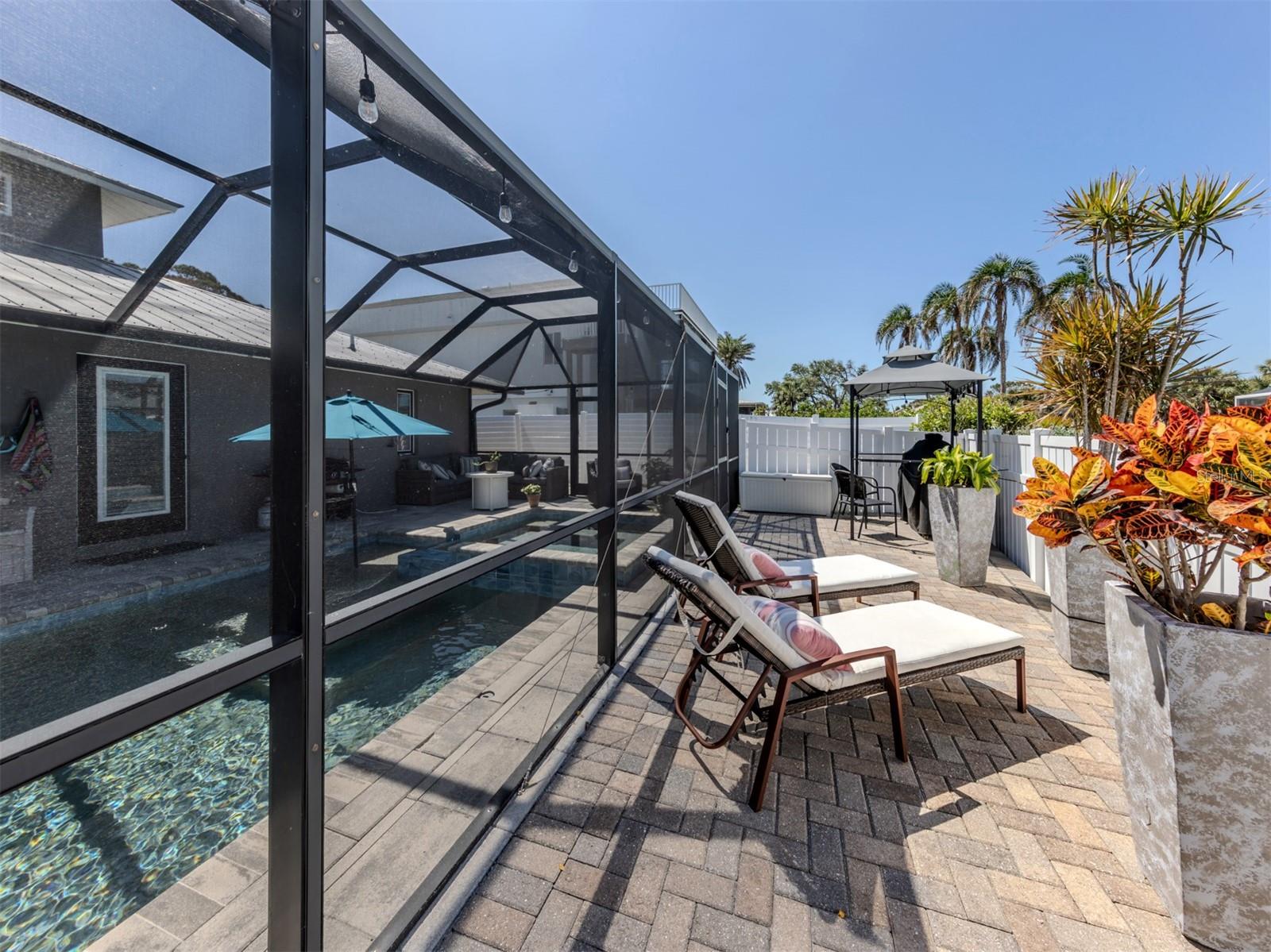 Image 31 of 60 For 616 Gardenia Drive