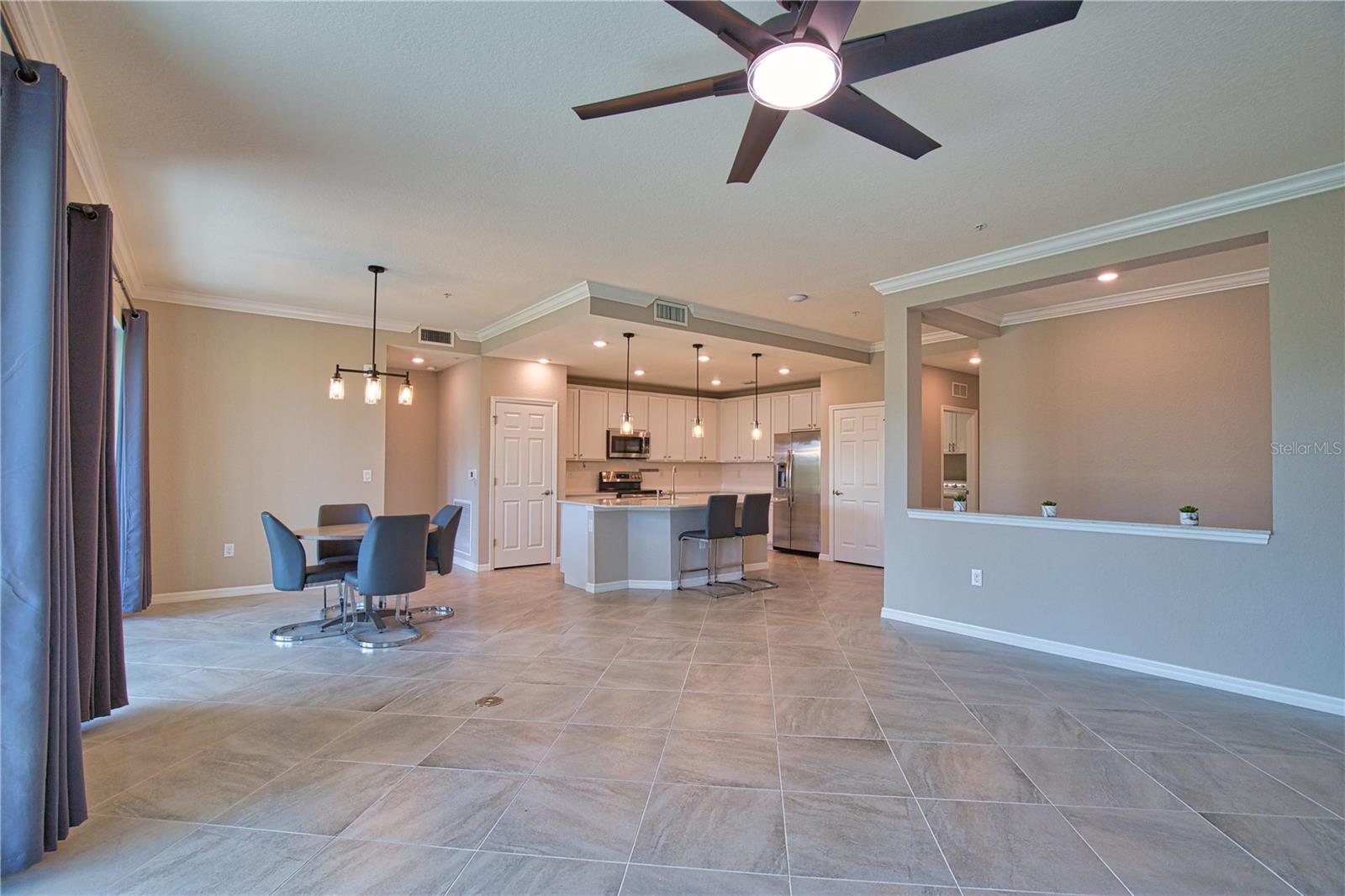 Image 14 of 36 For 10063 Crooked Creek Drive 101