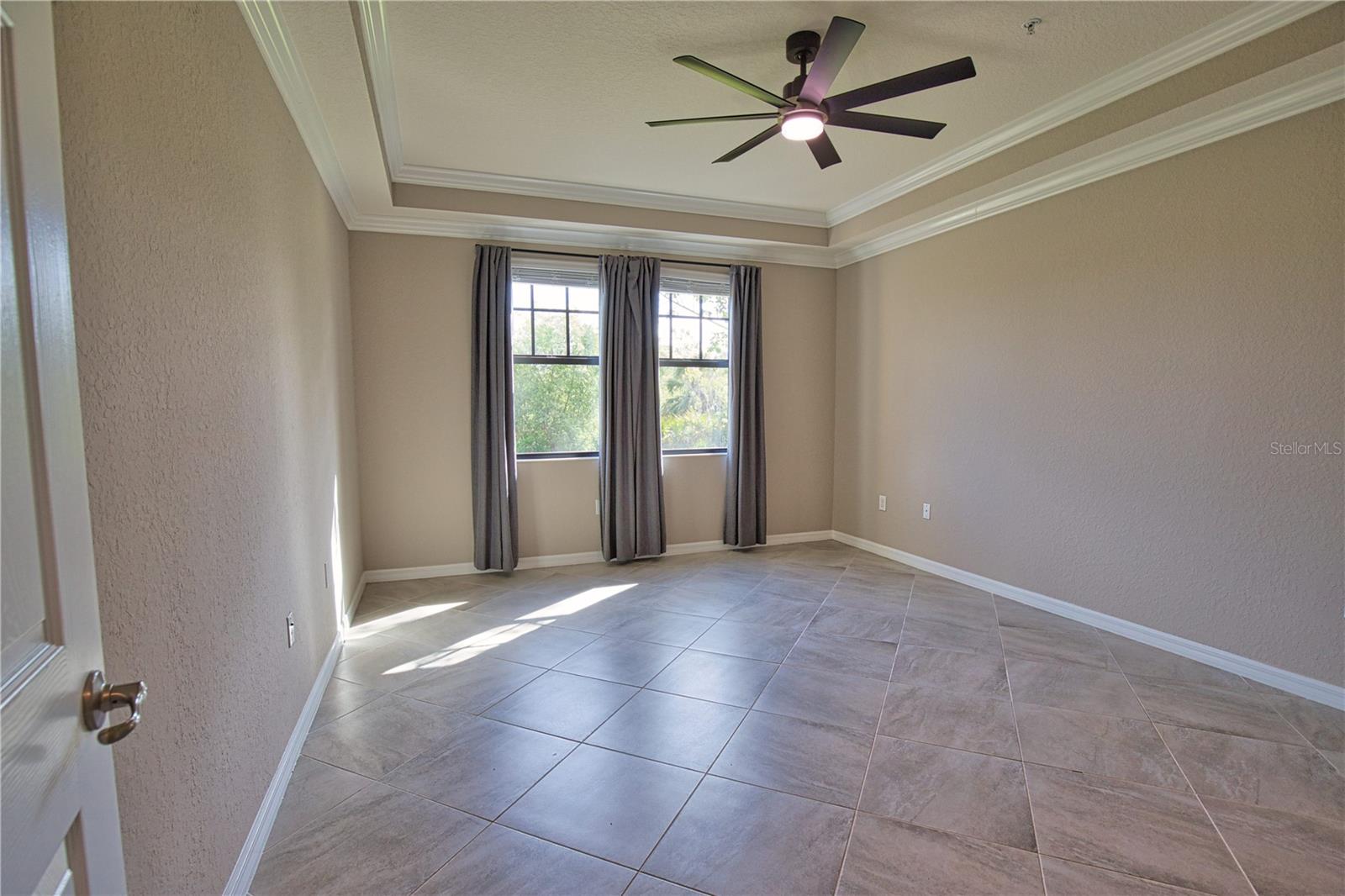 Image 15 of 36 For 10063 Crooked Creek Drive 101