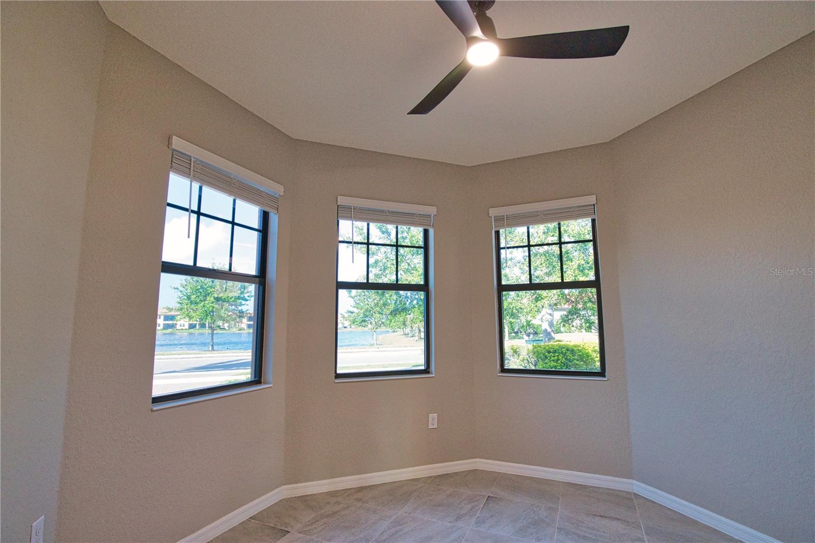 Image 24 of 36 For 10063 Crooked Creek Drive 101