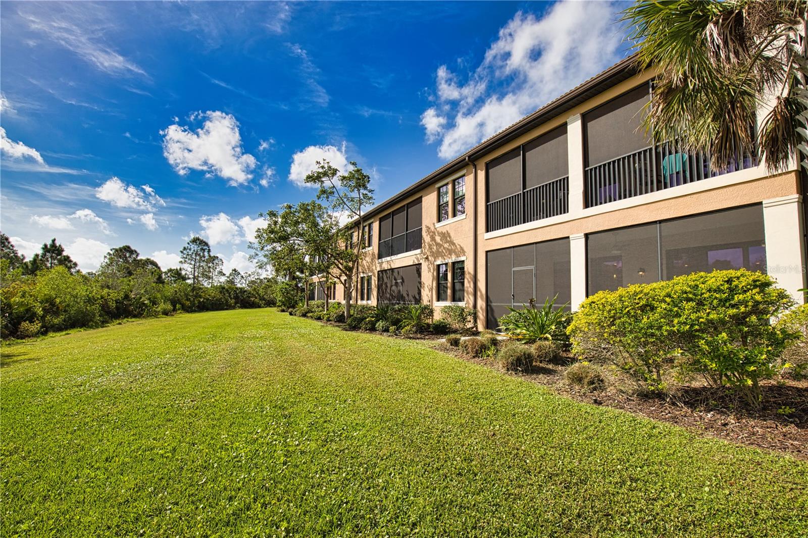 Image 28 of 36 For 10063 Crooked Creek Drive 101