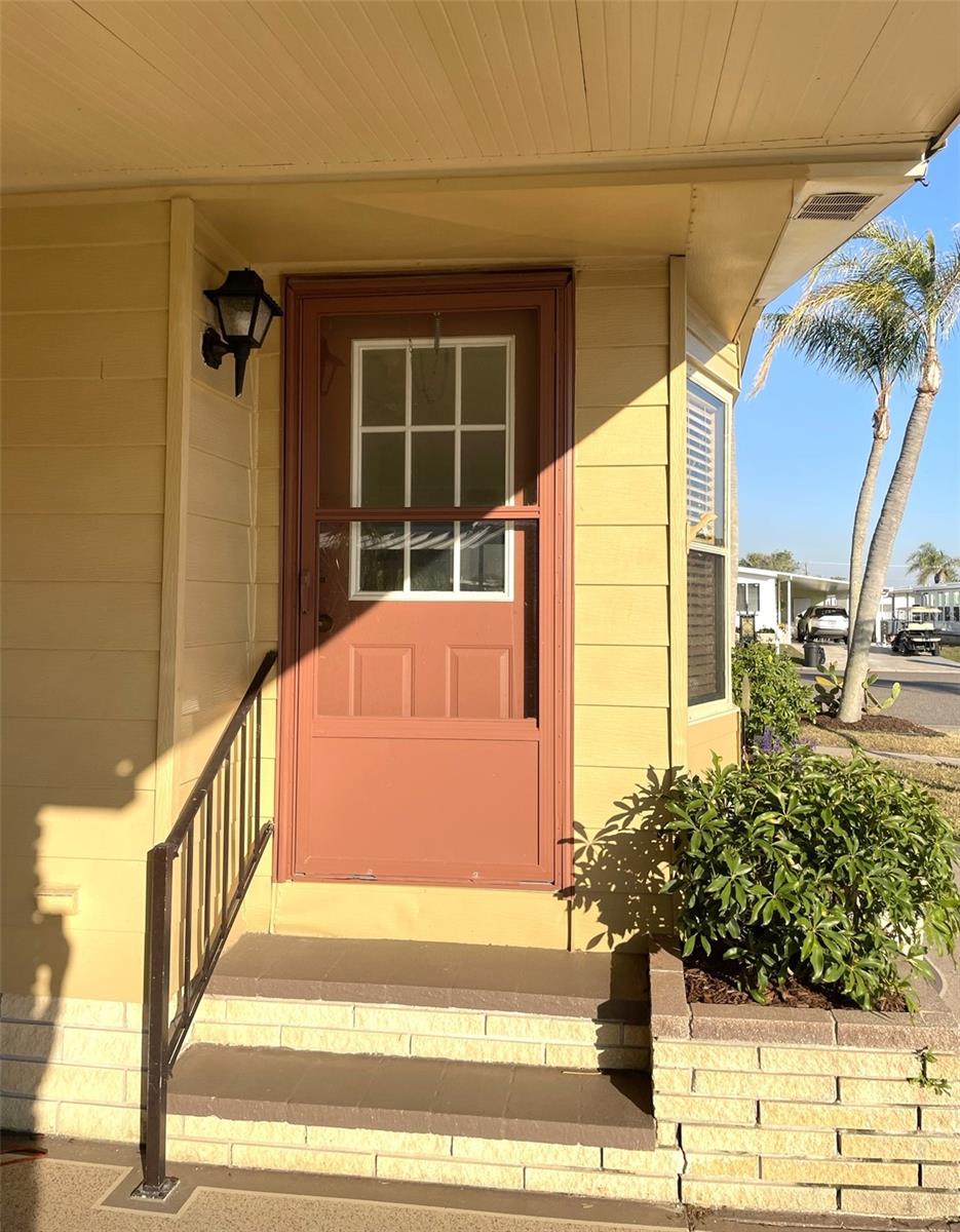 Image 49 of 76 For 262 Mariner Drive