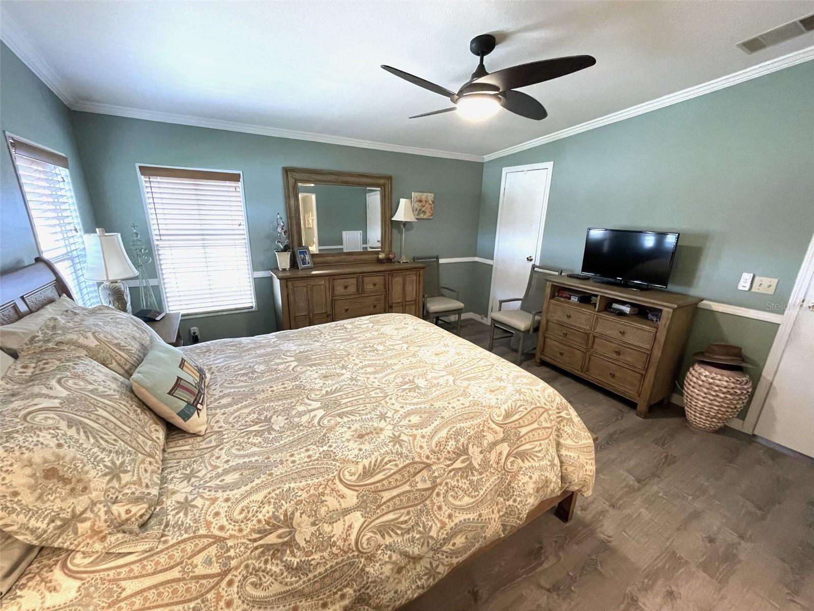 Image 22 of 68 For 536 Amberjack Drive
