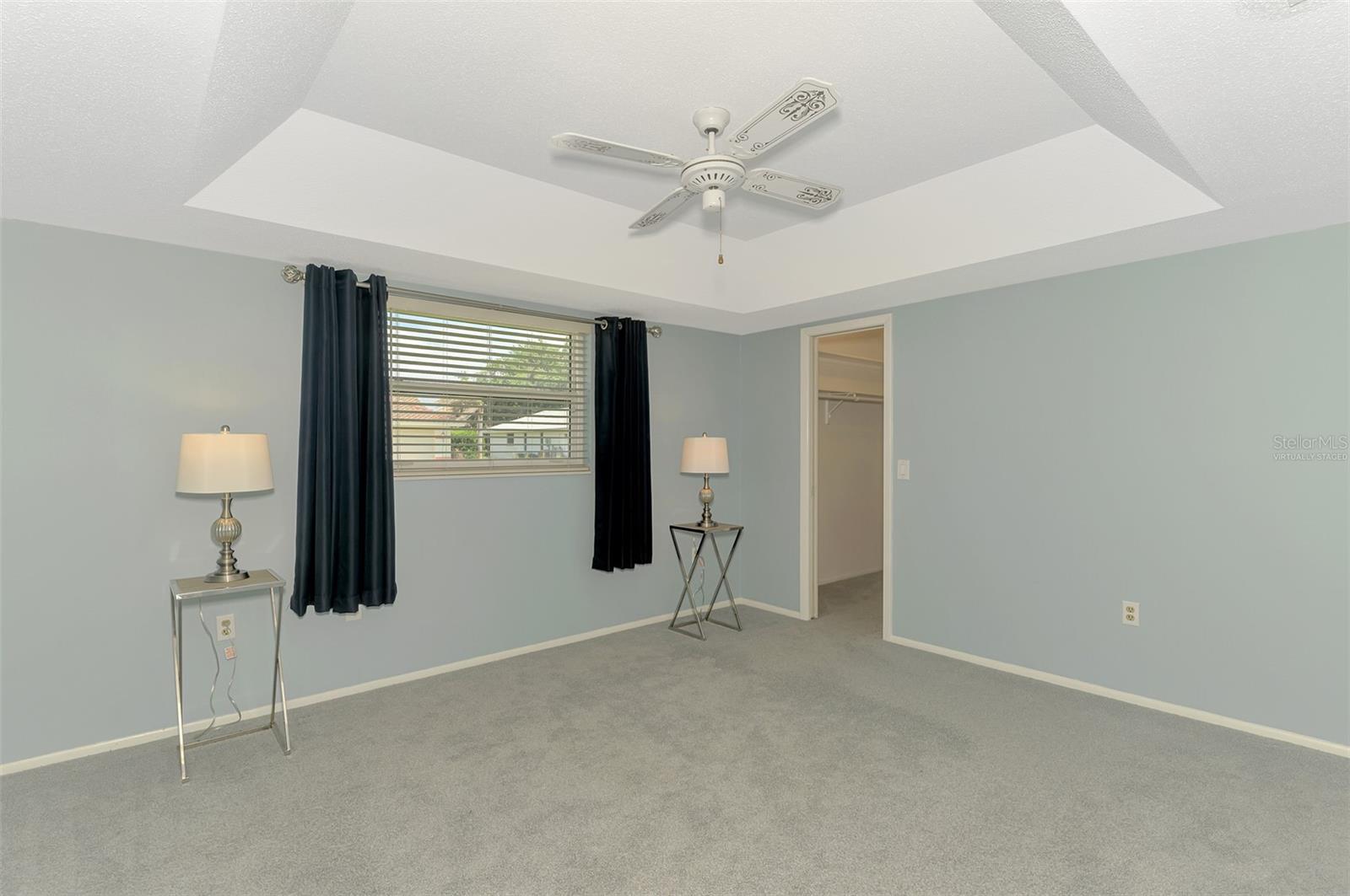 Image 39 of 79 For 409 Firethorn Avenue