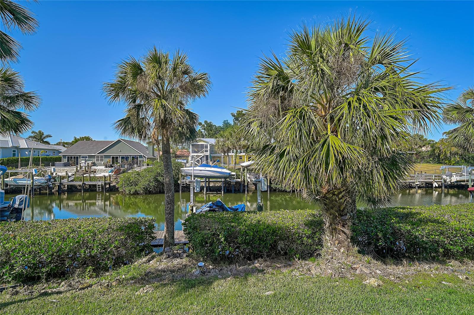 Image 28 of 41 For 6724 Schooner Bay Circle 6724