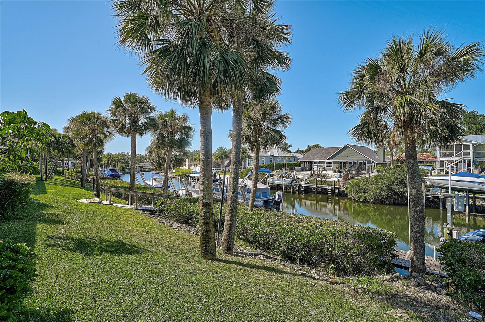 Image 30 of 41 For 6724 Schooner Bay Circle 6724