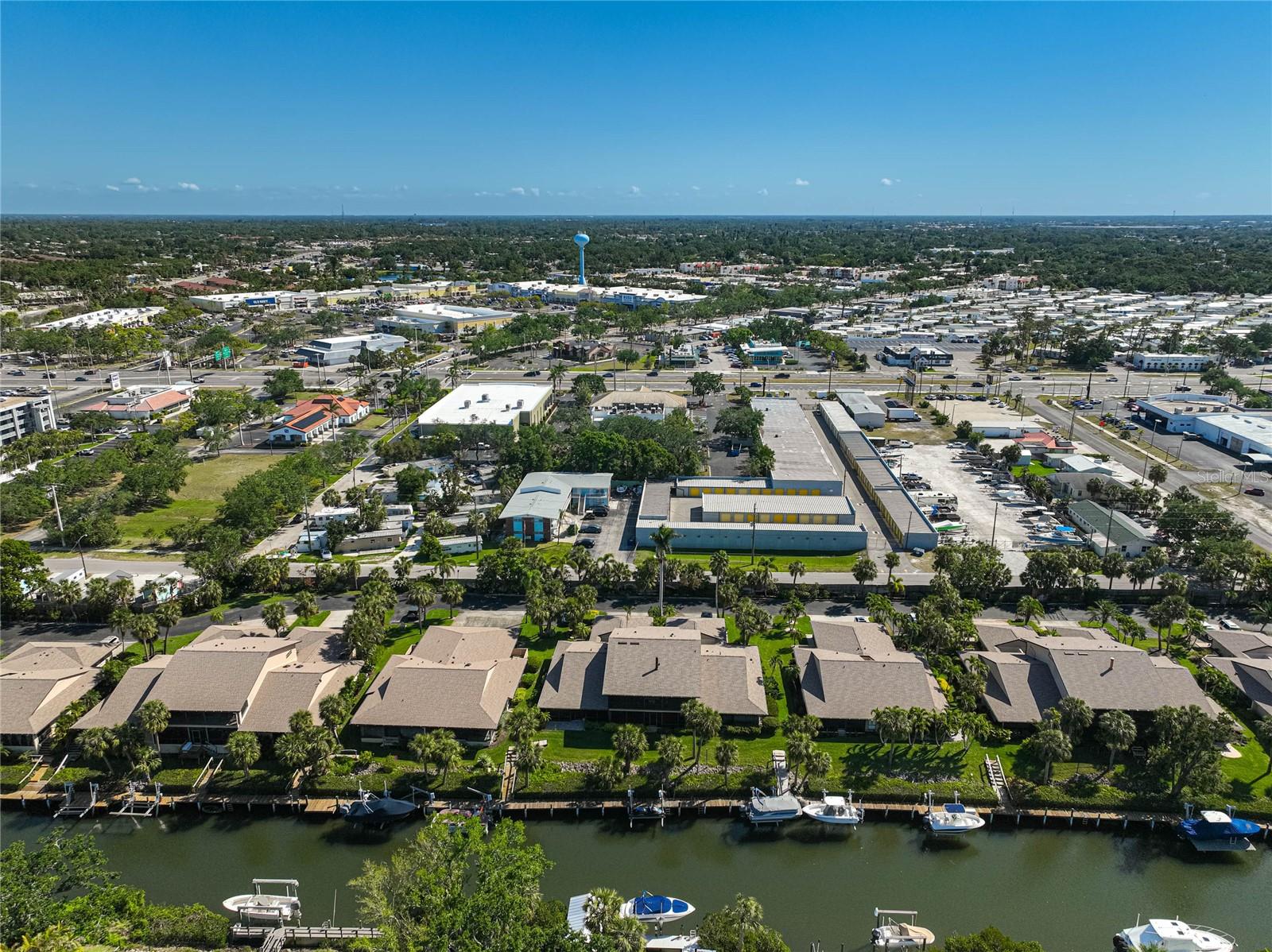 Image 34 of 41 For 6724 Schooner Bay Circle 6724