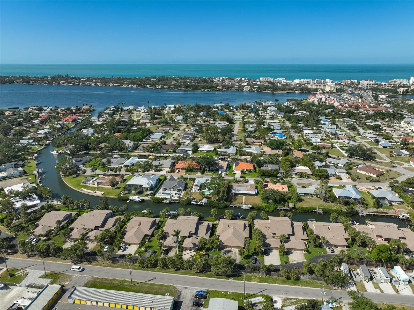 Image 37 of 41 For 6724 Schooner Bay Circle 6724