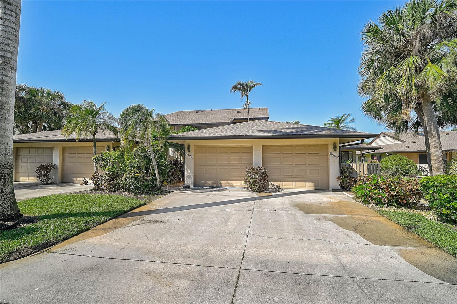 Image 38 of 41 For 6724 Schooner Bay Circle 6724