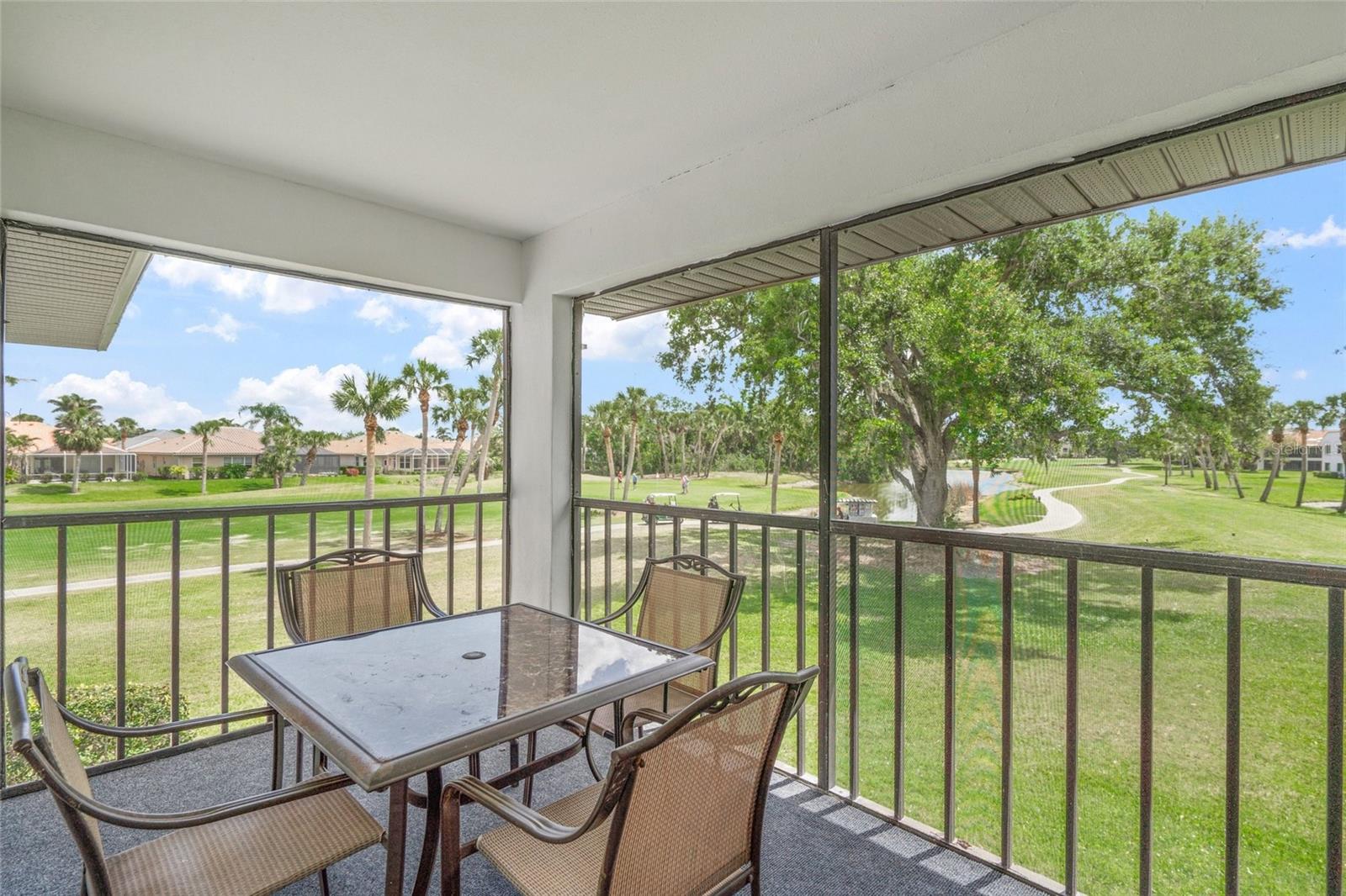 Image 28 of 51 For 810 Capri Isles Boulevard 230